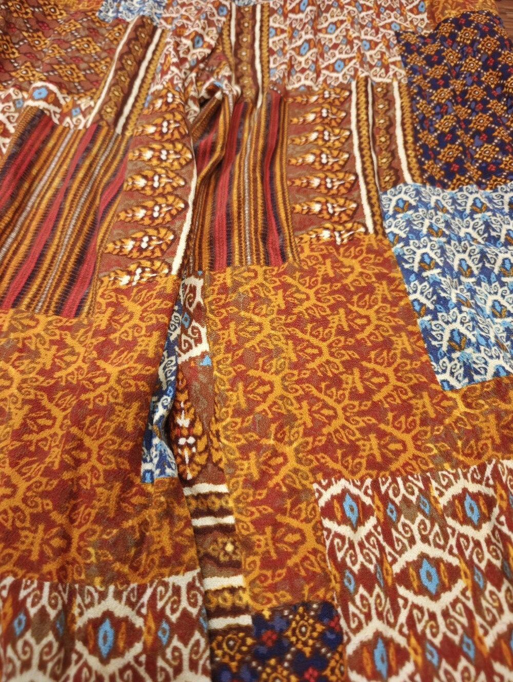 Main Strip Patchwork Wide-Leg Split Pants in Rust & Blue - Picture 8 of 8